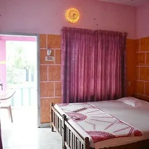 Happy Land Hostel Varkala