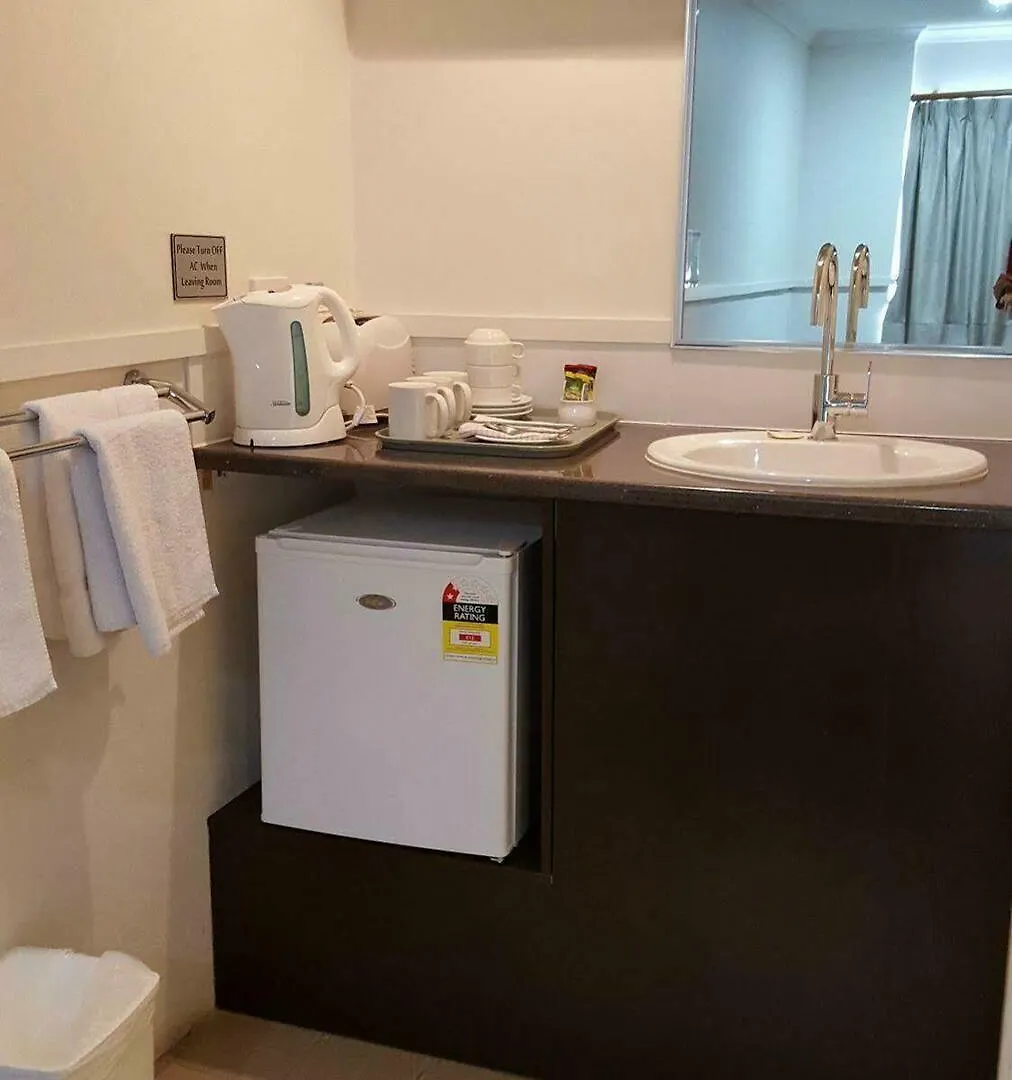 The Commercial Hotel Motel Chinchilla